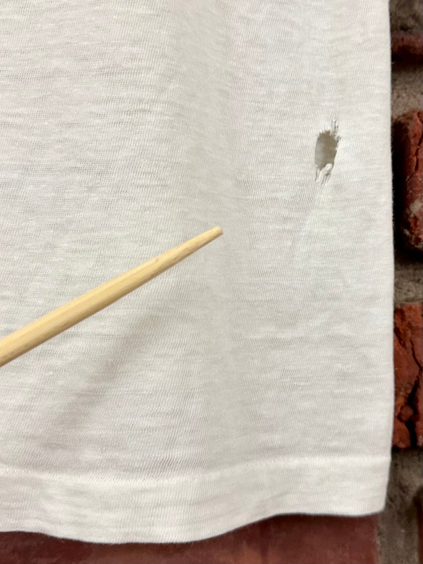 Vintage 70s 1970s Triumph Motorcycles Dealer T-Shirt Wilsons Fresno White Mayo Spruce Label Mens Medium M 19.25x25.5