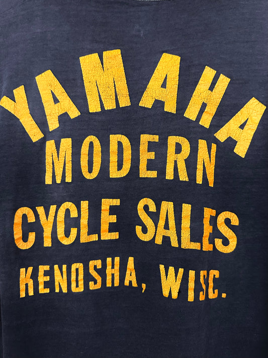 Vintage 60s 1960s YAMAHA Motorcycles Dealer T-Shirt Modern Cycles Kenosha Wisconsin Blue Mens Extra Small XS