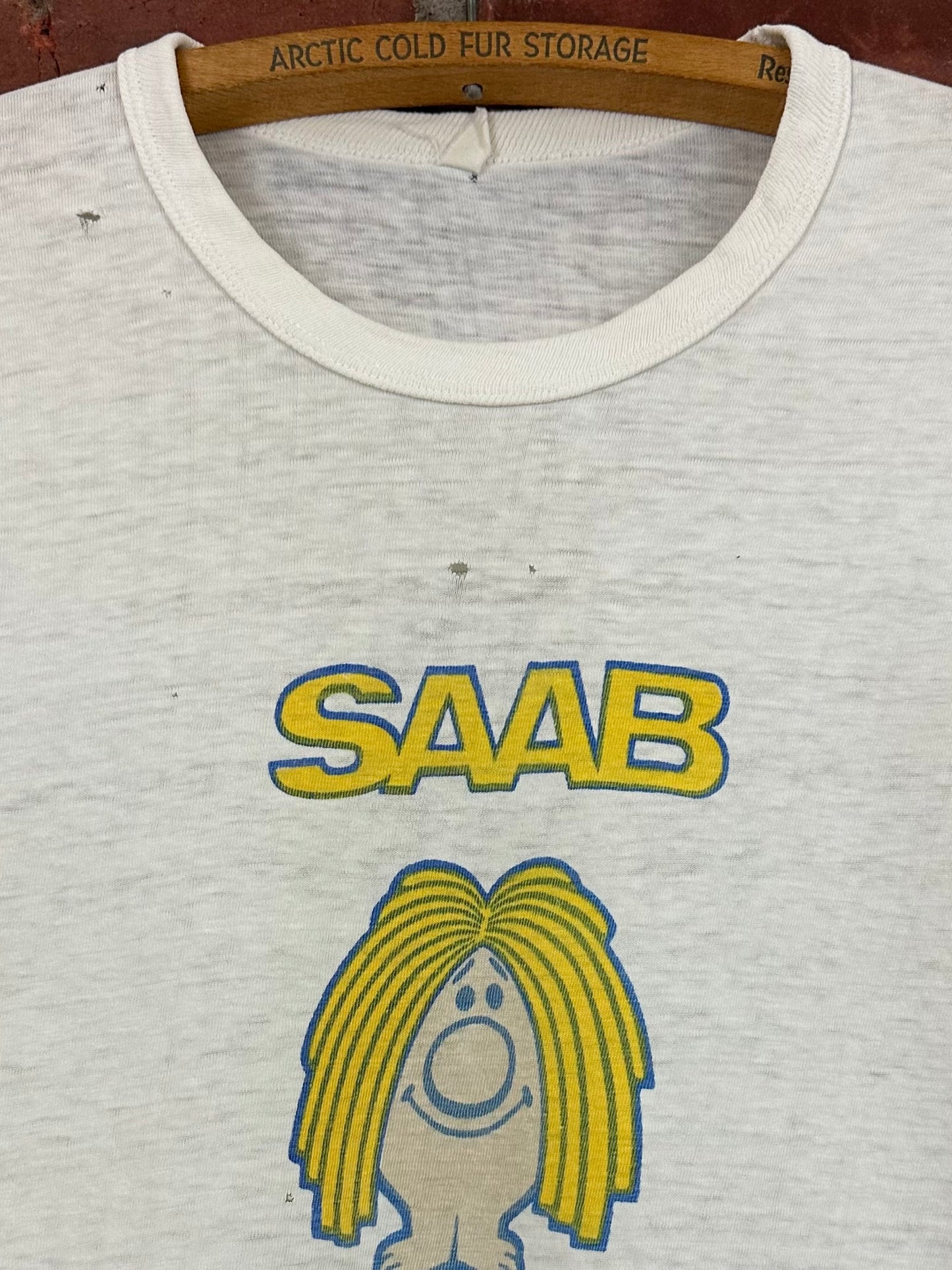 Vintage 70s 1970s SAAB Made In Trollhattan Sweden T-Shirt Swedish Car European Automotive Auto Paper Thin White Mens Medium M