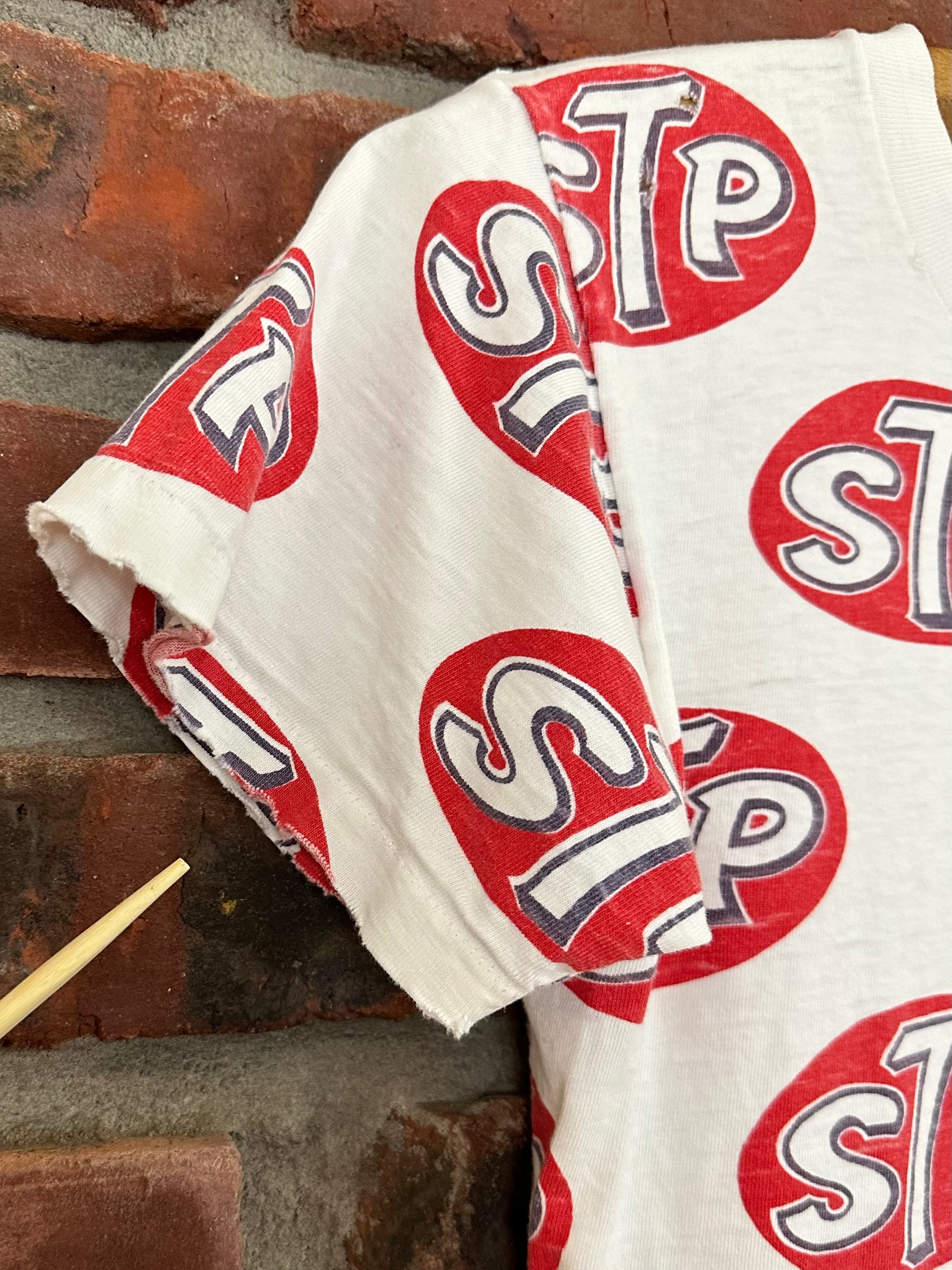Vintage 60s 1960s STP Motor Oil All Over Print T-Shirt Hot Rod