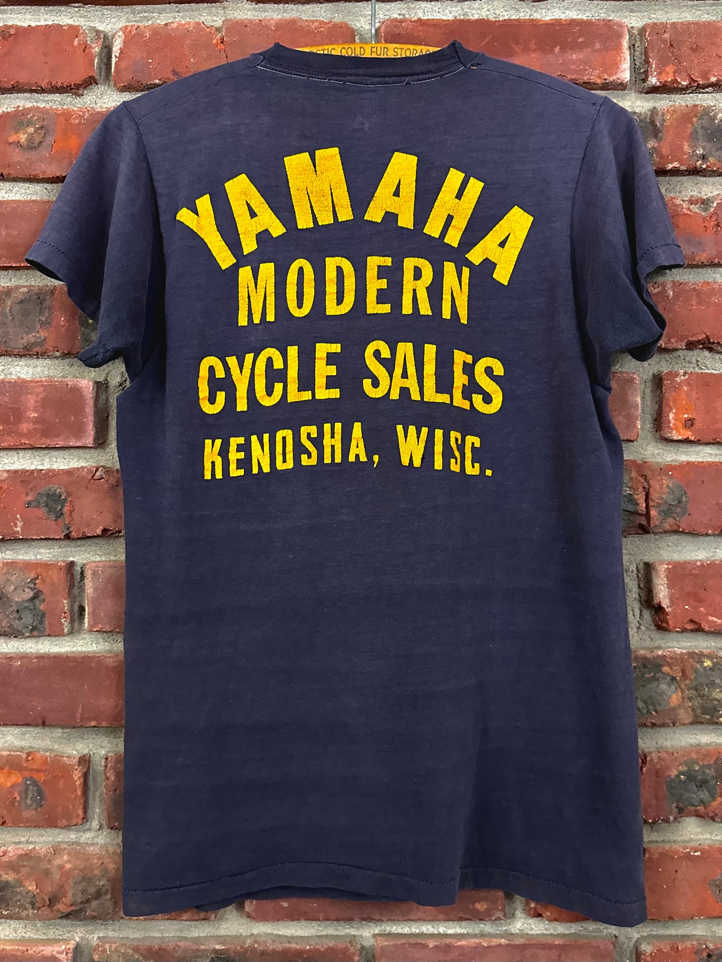 Vintage 60s 1960s YAMAHA Motorcycles Dealer T-Shirt Modern Cycles Kenosha Wisconsin Blue Mens Extra Small XS