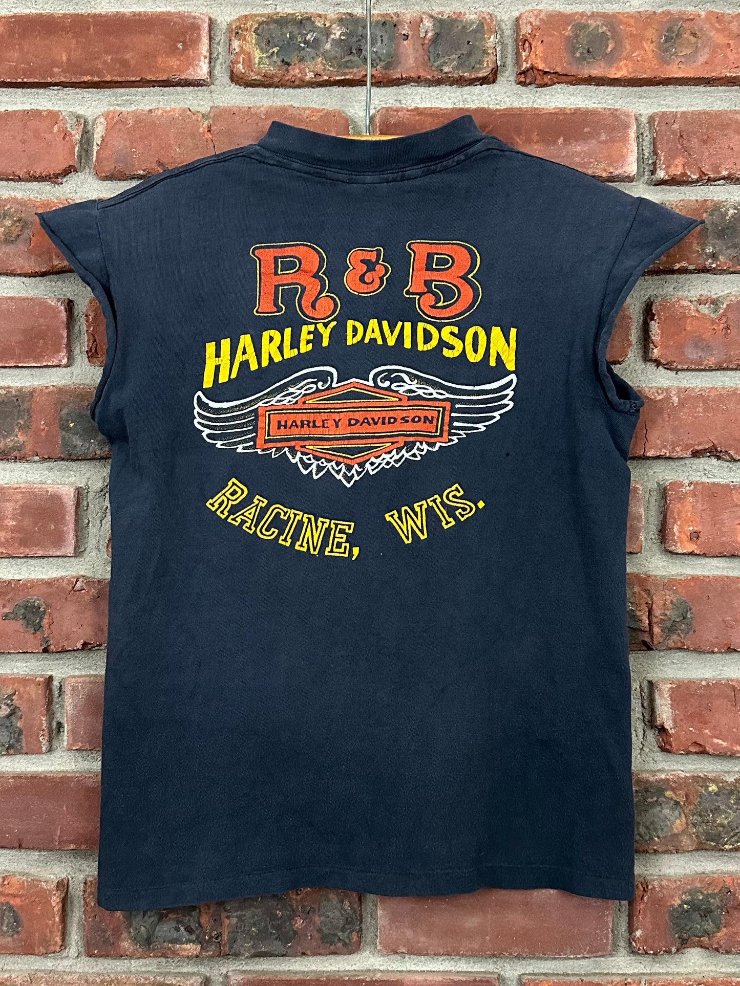 Vintage 60s 1960s HARLEY DAVIDSON Motorcycles The American Way Sleeveless T-Shirt Cut-Off Tank Top R&B Racine Wisconsin Dealer Black Jockey TKO Label Mens Extra Small XS 17x23