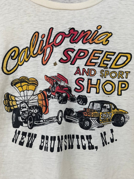 Vintage 60s 1960s CALIFORNIA SPEED and SPORT SHOP T-Shirt Hot Rod Drag Racing Thrashed Distressed Off White Mens Small S