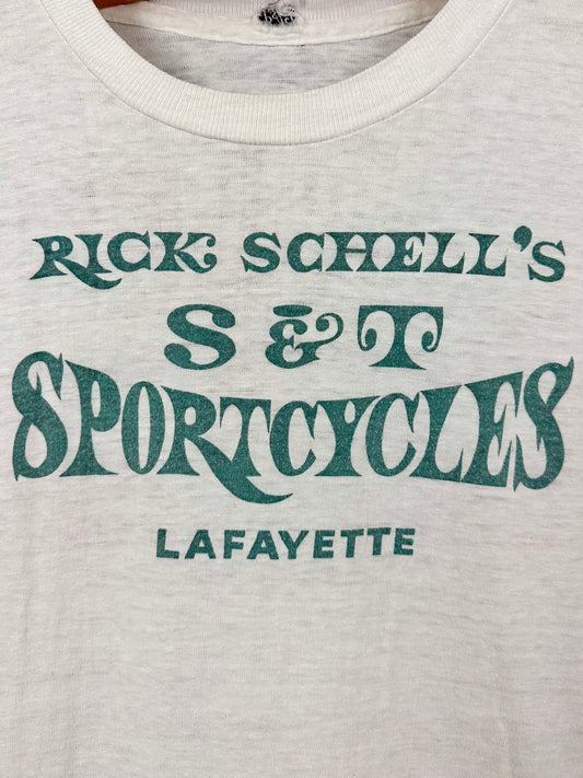 Vintage 60s 1960s RICK SCHELL'S S&T SPORTCYCLES Suzuki Motorcycle Dealer T-Shirt Lafayette California  White PAD Label Mens Small S 18x24.25