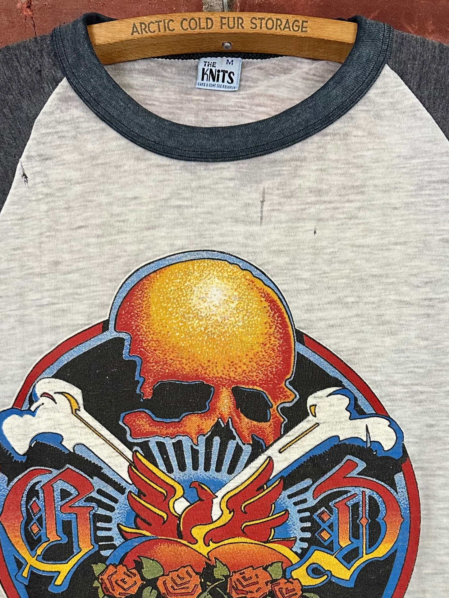 Vintage 80s 1980s 1980 GRATEFUL DEAD Reckoning Rock Concert Tour T-Shirt Raglan Sleeve Jersey Skull and Crossbones Paper Thin Burnout Rick Griffin The Knits Label Mens Small S 18"W 26.5" L