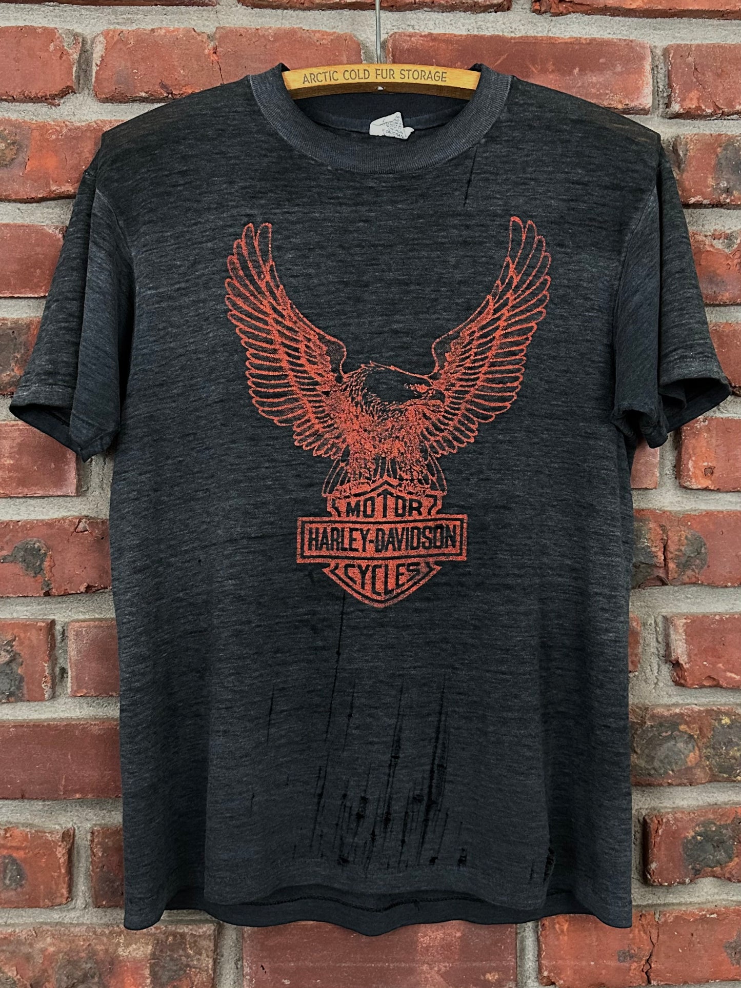 Vintage 80s 1980s HARLEY DAVIDSON Motorcycles Eagle Bar and Shield T-Shirt Harley Only Inc Hallandale Florida FL Dealer Thrashed Distressed Paper Thin Burnout Faded Black Hanes Mens Small S