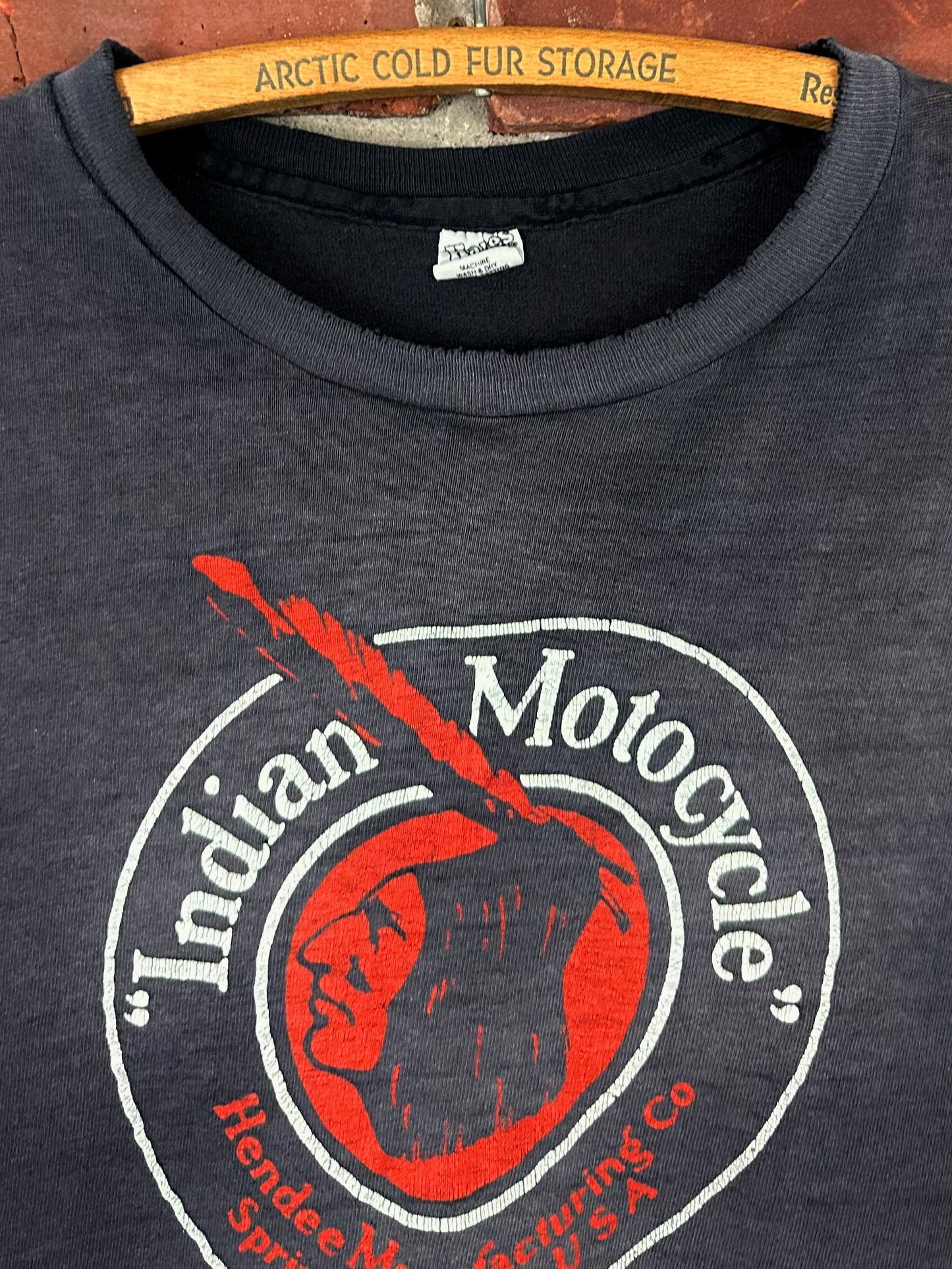 Vintage 70s 1970s INDIAN Motorcycles Dealer Biker T-Shirt Classic Motorcycles of Santa Cruz Dealer Paper Thin Faded Black Hanes Mens Extra Small XS 17.25x24