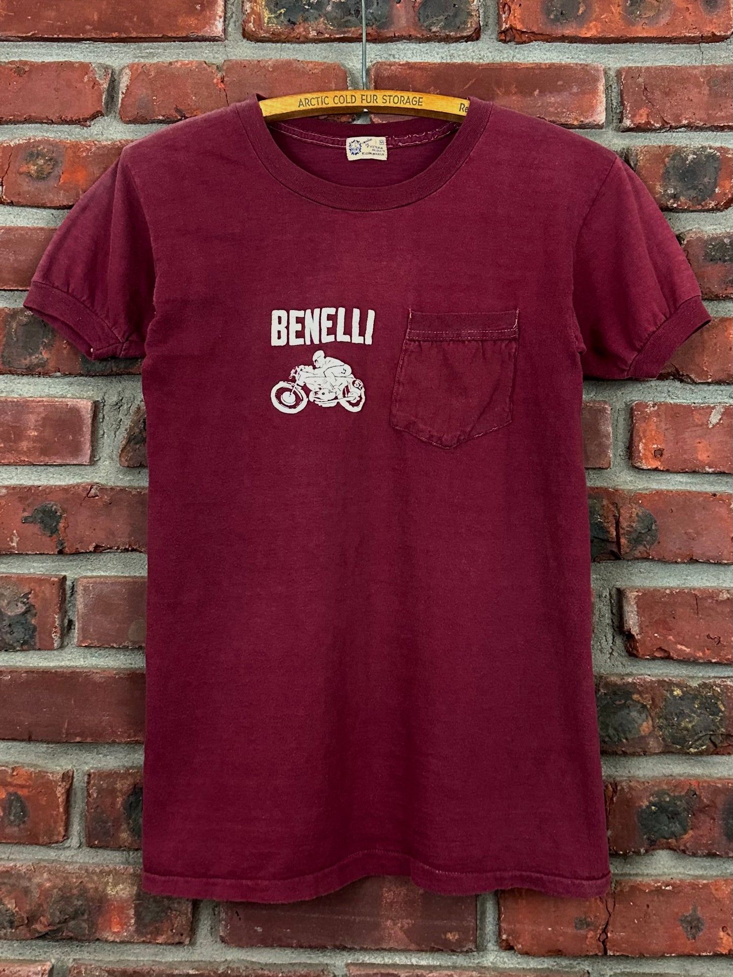 Vintage 50s 1950s BENELLI Motorcycles Dealer Promo Pocket T-Shirt Soft Faded Burgundy Red Victoria Products Mens Extra Small XS