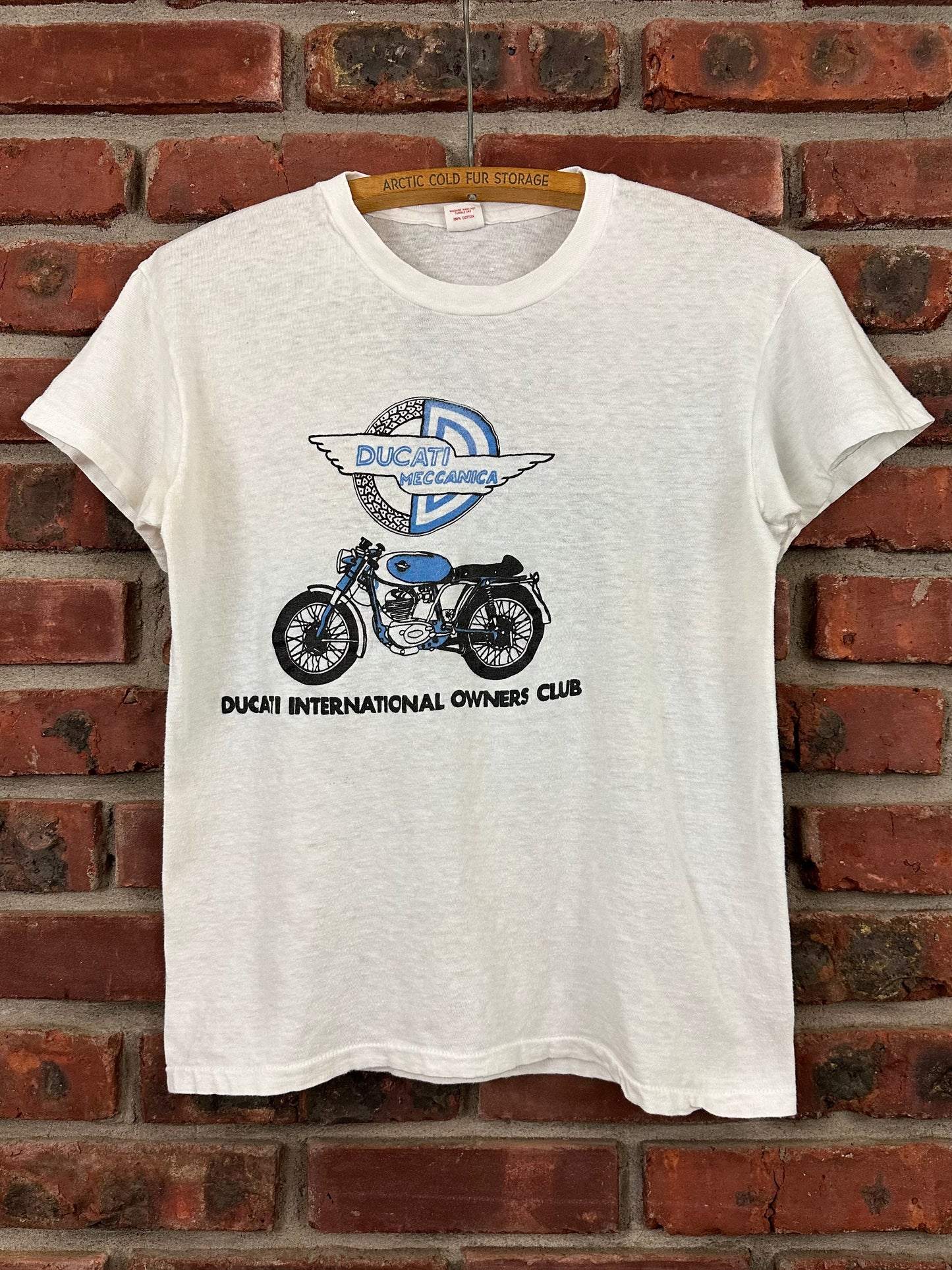 Vintage 70s 1970s DUCATI MECCANICA Motorcycles   International Owners Club T-Shirt Desmo Biker Soft White Hanes Label Mens Extra Small XS 16.5x22.5